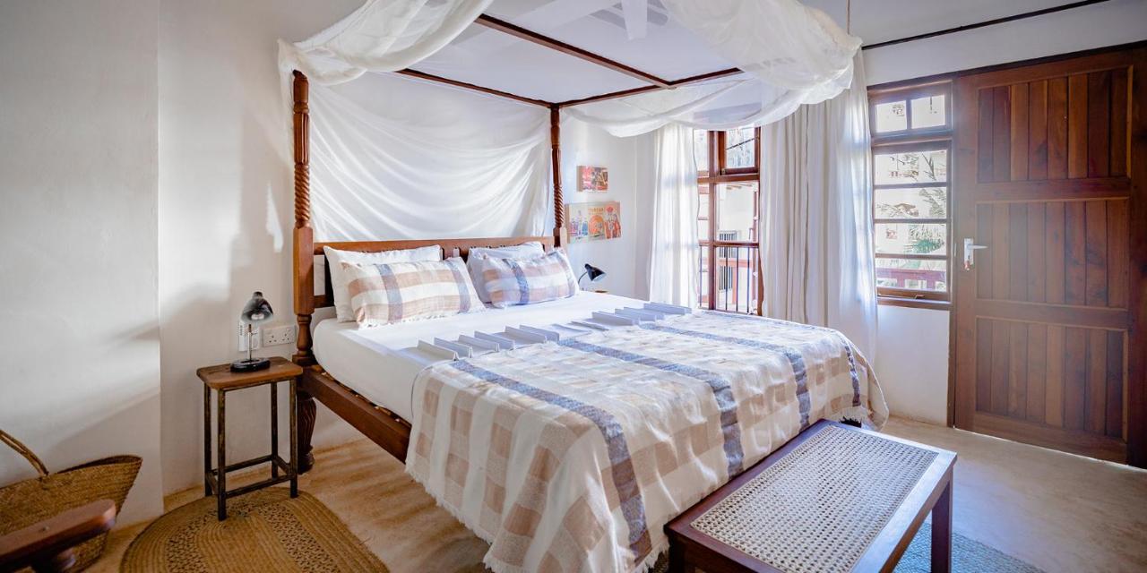 Jua House Bed & Breakfast Lamu Exterior photo